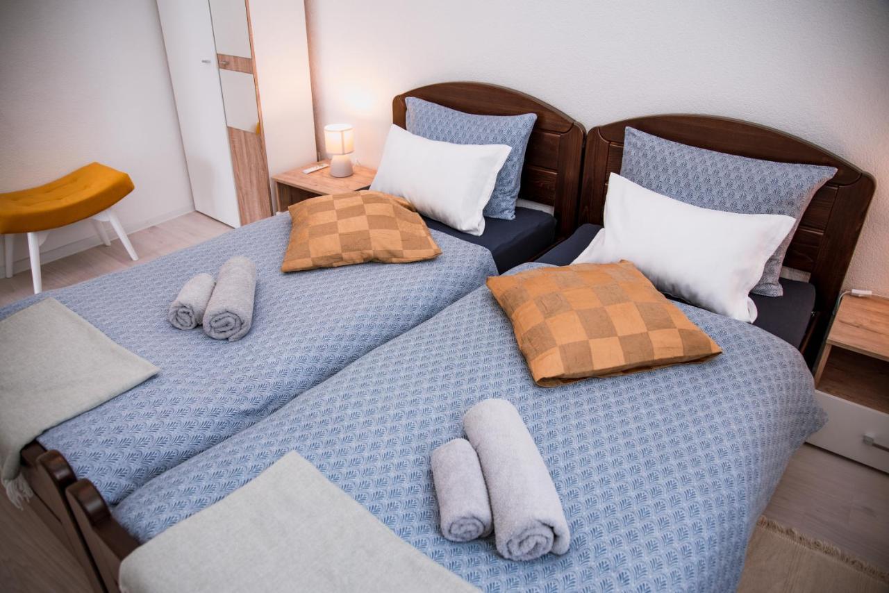 Guest House Mylan Licko Petrovo Selo Экстерьер фото