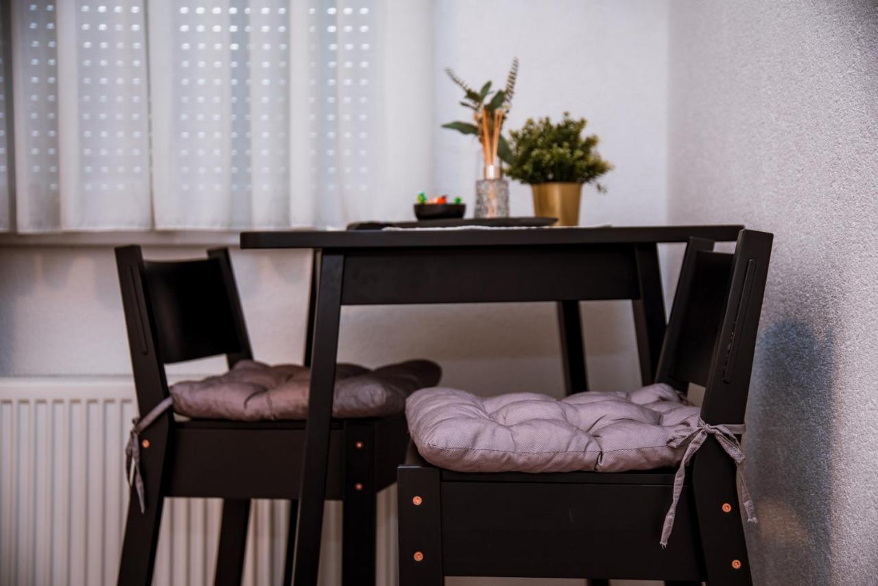 Guest House Mylan Licko Petrovo Selo Экстерьер фото
