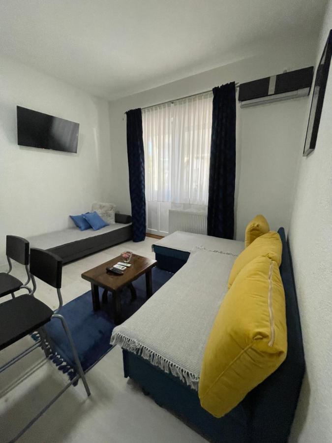 Guest House Mylan Licko Petrovo Selo Экстерьер фото