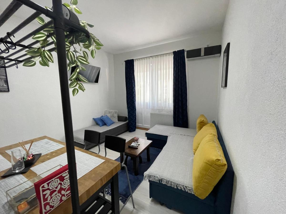 Guest House Mylan Licko Petrovo Selo Экстерьер фото