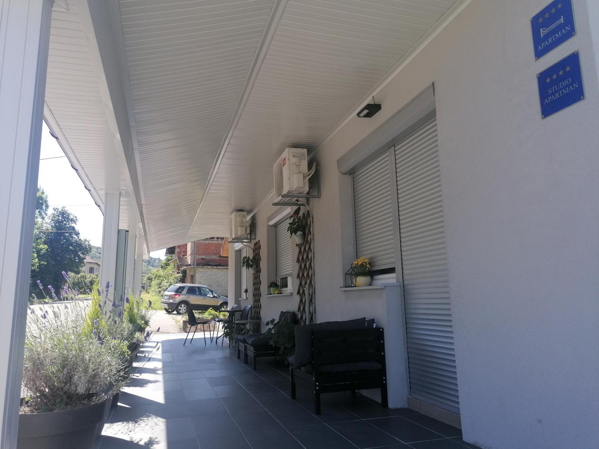 Guest House Mylan Licko Petrovo Selo Экстерьер фото